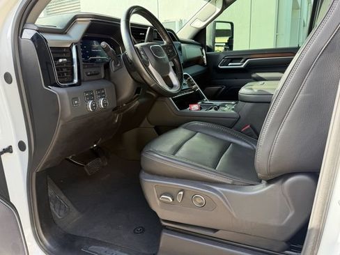 Certified 2025 GMC Sierra 2500 Denali w/ Denali Reserve Package AWD/4WD image 14