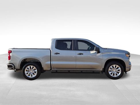 Used 2023 Chevrolet Silverado 1500 Custom RWD image 5
