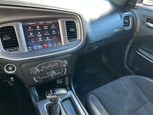 Used 2020 Dodge Charger Scat Pack image 27