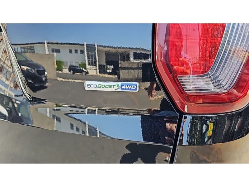 Used 2018 Ford Explorer Sport AWD/4WD image 8