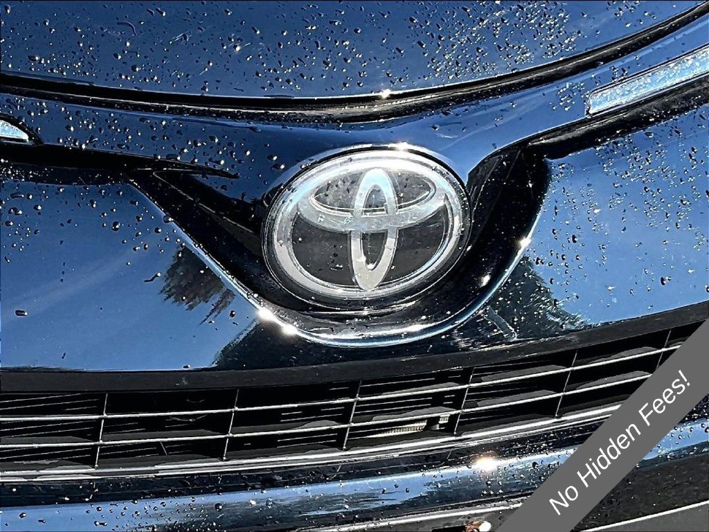 Used 2017 Toyota RAV4 LE w/ All Weather Liner Package AWD/4WD image 22