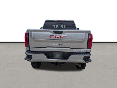 Used 2024 GMC Sierra 2500 Denali w/ Denali Reserve Package AWD/4WD image 6