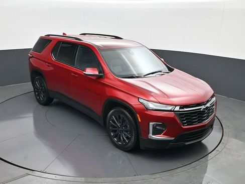 Used 2023 Chevrolet Traverse RS w/ LPO, Floor Liner Package image 16