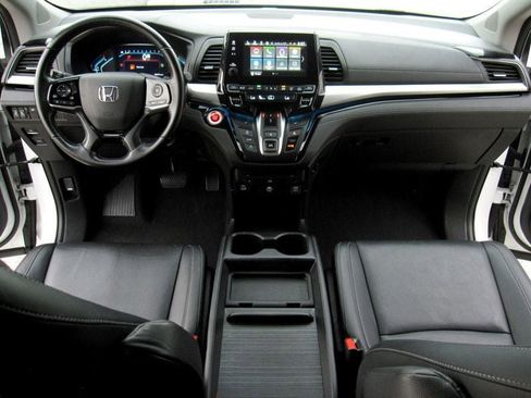 Used 2022 Honda Odyssey Touring image 21