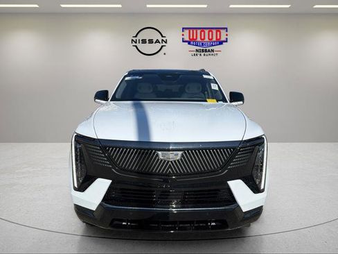 Used 2026 Cadillac Escalade IQL Sport 1 w/ LPO, Floor Liner Package image 6