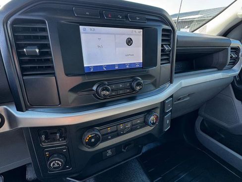 Used 2022 Ford F150 XL w/ Trailer Tow Package image 22
