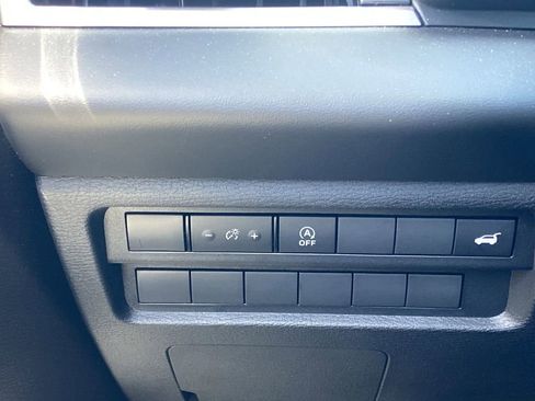 New 2026 Mitsubishi Outlander SEL FWD image 14