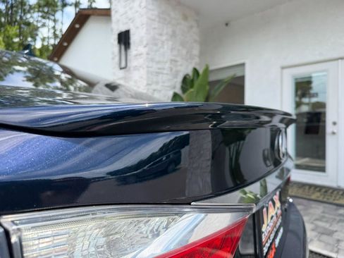 Used 2014 Lexus ES 350 w/ Premium Package FWD image 16