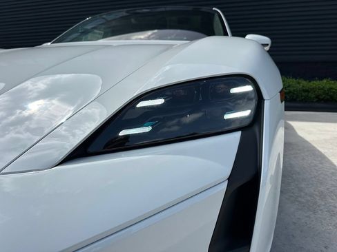 Used 2026 Porsche Taycan Turbo AWD/4WD image 9