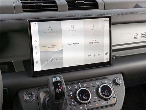 New 2025 Land Rover Defender 110 V8 image 12