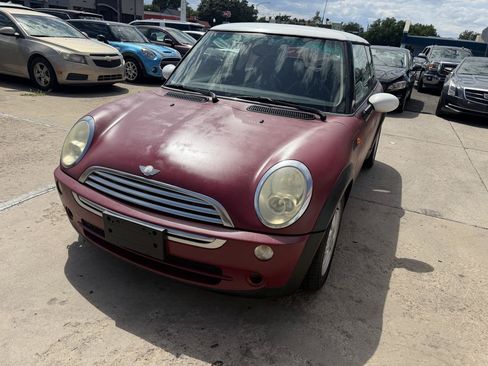 Used 2006 MINI Cooper Hardtop FWD image 4