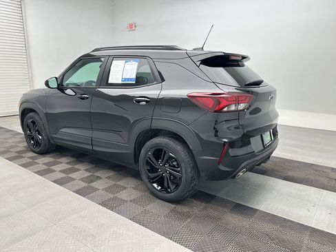 Certified 2023 Chevrolet TrailBlazer RS FWD image 3