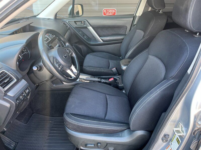 Used 2018 Subaru Forester 2.5i Premium AWD/4WD image 9
