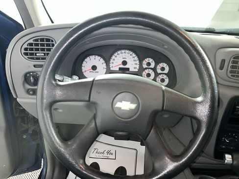 Used 2005 Chevrolet TrailBlazer LS w/ LS Preferred Equipment Group image 16