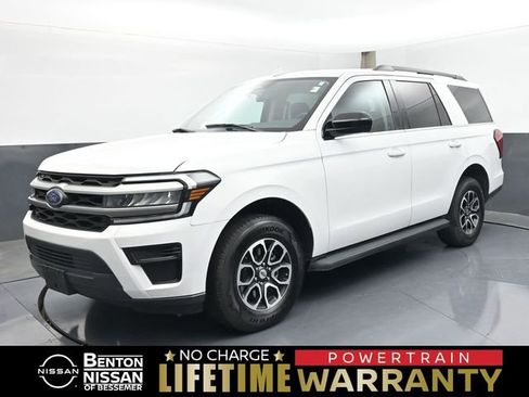 Used 2023 Ford Expedition XL AWD/4WD image 1