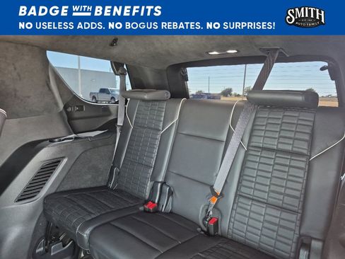 Used 2022 Cadillac Escalade Sport Platinum AWD/4WD image 21