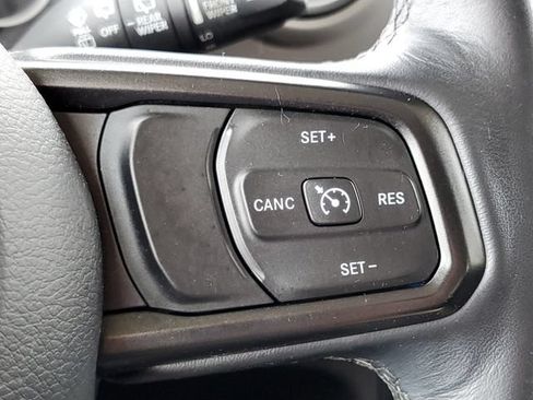 Used 2019 Jeep Wrangler Unlimited Sport S AWD/4WD image 16