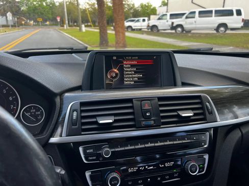 Used 2016 BMW 328i Sedan RWD image 14