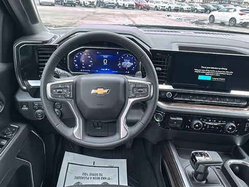 New 2026 Chevrolet Silverado 1500 LT image 17