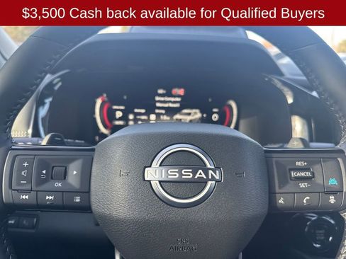 New 2026 Nissan Pathfinder Platinum image 44