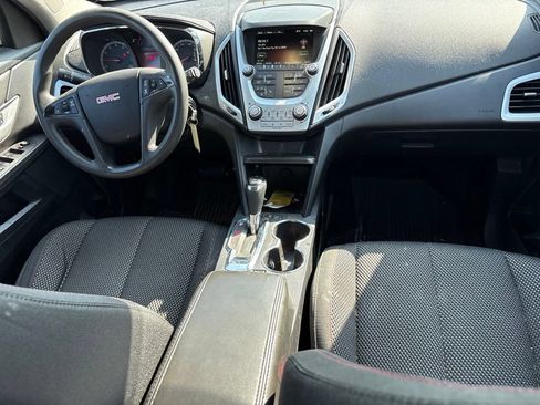 Used 2017 GMC Terrain SLE FWD image 9