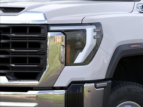 New 2026 GMC Sierra 3500 Pro AWD/4WD image 10