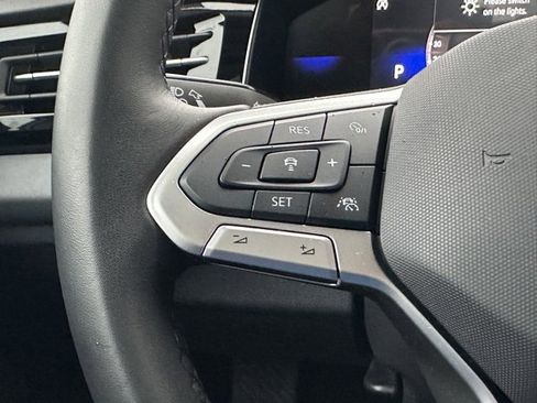 Certified 2025 Volkswagen Jetta SE image 38