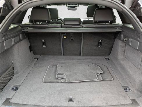 Certified 2026 Land Rover Range Rover Velar S image 6