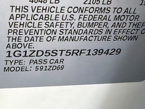 Used 2024 Chevrolet Malibu LT FWD image 32