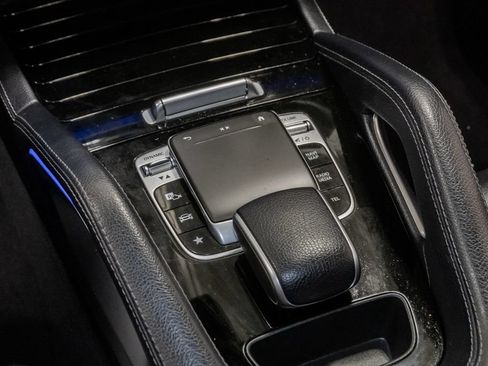 Used 2020 Mercedes-Benz GLE 350 4MATIC image 24