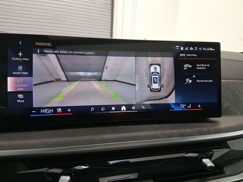 New 2026 BMW X5 xDrive40i w/ M Sport Package image 25