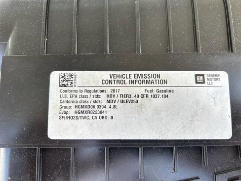 Used 2017 Chevrolet Express 2500 image 16