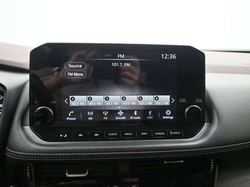 Used 2021 Nissan Rogue SL w/ Premium Package FWD image 15