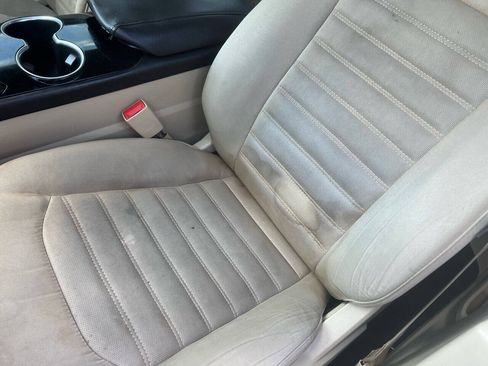 Used 2015 Ford Fusion SE FWD image 16