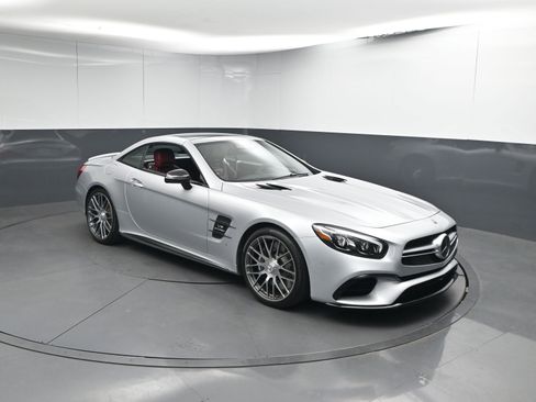Used 2019 Mercedes-Benz SL 63 AMG image 31