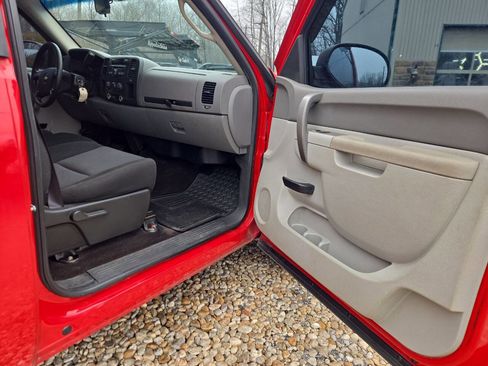 Used 2011 Chevrolet Silverado 1500 W/T w/ LS Package RWD image 23
