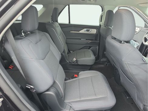 New 2026 Ford Explorer Active AWD/4WD image 17