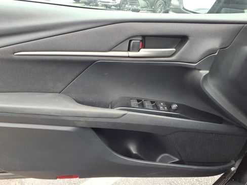 Used 2025 Toyota Camry LE image 25