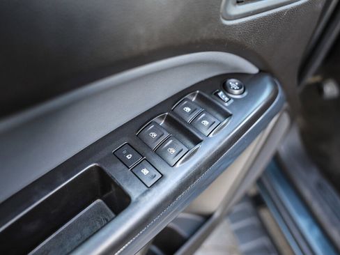 Used 2015 Chevrolet Colorado Z71 image 9
