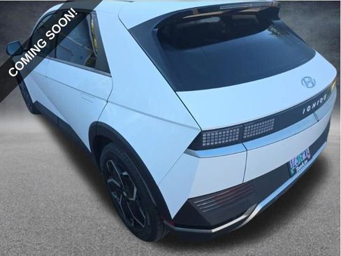 Used 2024 Hyundai Ioniq 5 SE AWD/4WD image 4