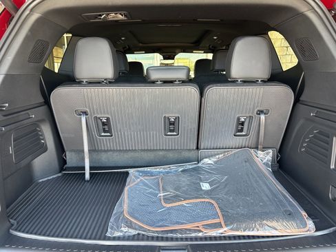 New 2026 GMC Acadia AT4 image 17