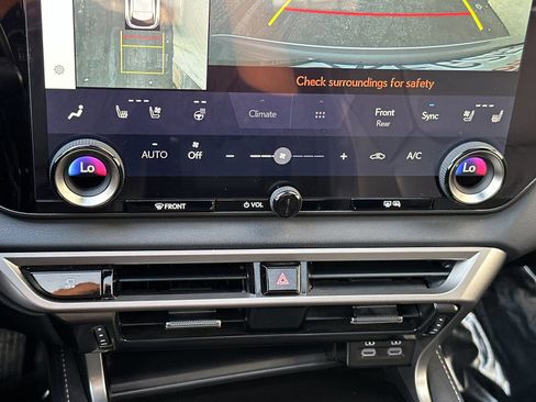 Used 2024 Lexus RX 350 Premium w/ Accessory Package (Z1) image 24