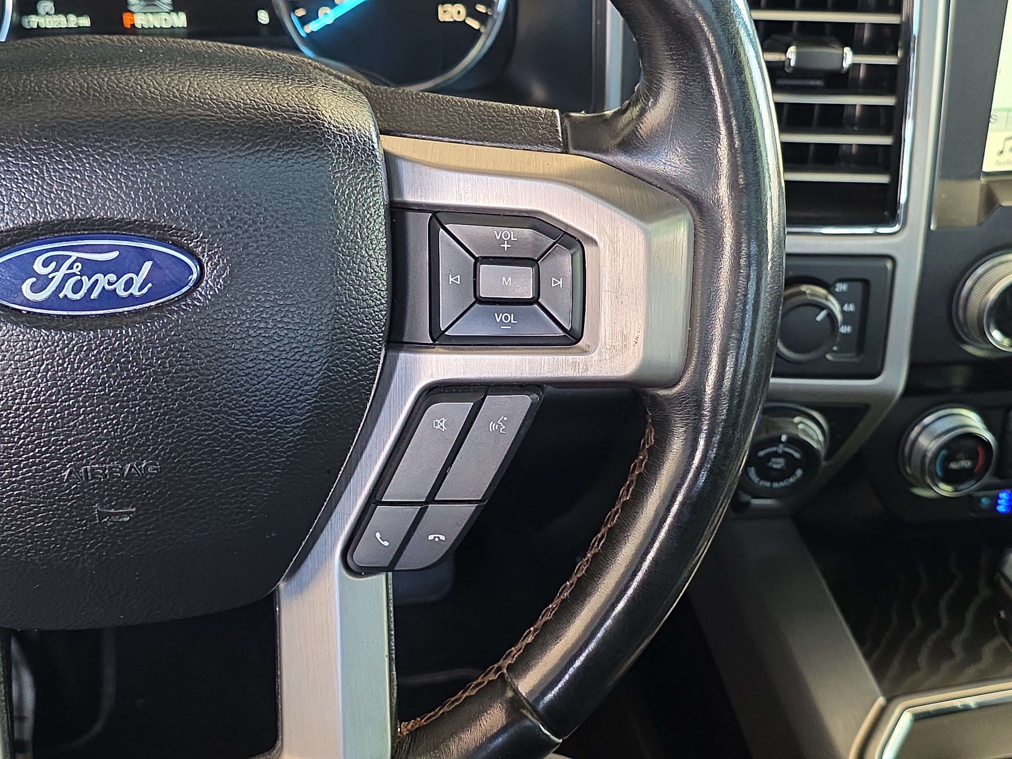 Used 2019 Ford F150 Platinum w/ Equipment Group 701A Luxury AWD/4WD image 15