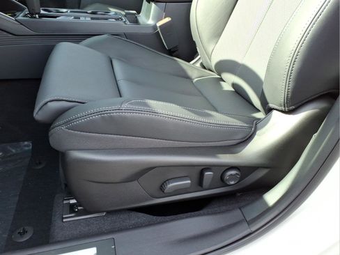 New 2026 Subaru Outback Touring XT image 10