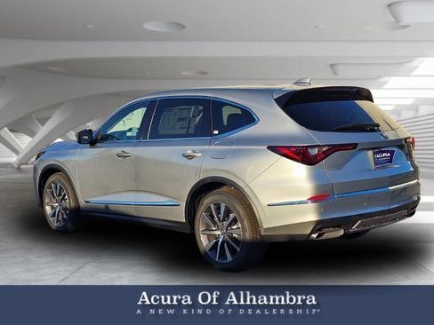 New 2026 Acura MDX Technology Package image 2