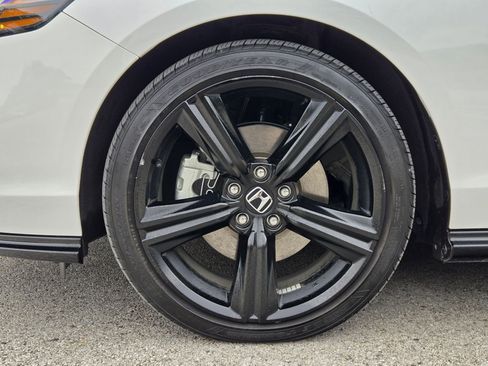 Certified 2025 Honda Accord Sport image 31