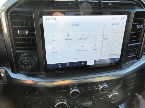 Used 2022 Ford F150 Lariat w/ Equipment Group 502A High AWD/4WD image 33