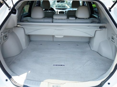Used 2009 Toyota Venza AWD image 5