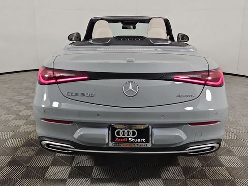 Used 2026 Mercedes-Benz CLE 300 4MATIC Cabriolet image 6
