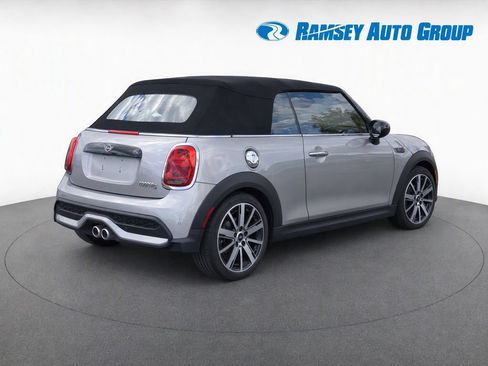Used 2024 MINI Cooper S FWD image 4